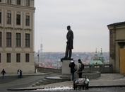 Памятник первому президенту-основателю Чехословакии Томашу Гарригу Масарику.