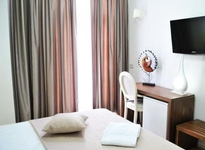 Golden City Hotel