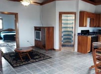 Diving Pelican Seaside Suites