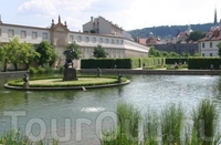 Валленштейнский дворец и сад