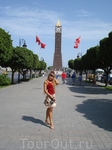 В центре