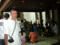 24 декабря 2010. Храм Золотого Лежащего Будды.