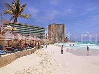 Krystal Cancun