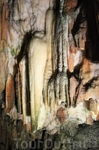 пещера, с потрясающей акустикой- иногда там проводят концерты