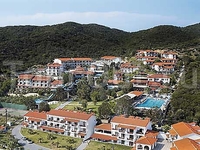 Фото отеля Aristoteles Holiday Resort & Spa