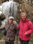 Я с мамой на фоне Жемчужного водопада