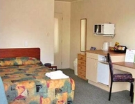 BKs Palm Court Motor Lodge