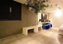 Guri Hotel Lexy