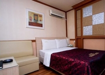 Golden Castle Golden Castle