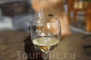 Ледяное белое вино, один из символов Фогу. Самый сельскохозяйственный остров Кабо-Верде - он и самый вкусный.