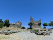Ворота Миндоса, будучи частью городских стен, окружавших древний Галикарнассос, служили западным входом в город. Своё название они получили в честь Миндоса ...