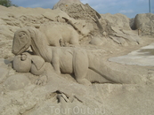 Песчаные фигуры. Лето 2010