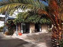Balmoral Motel
