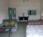 Beachcomber Motel