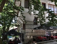 Chavkova House