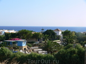 Територия отеля Aldemar