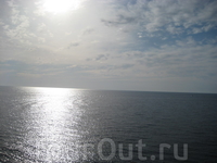 красивое оно - море