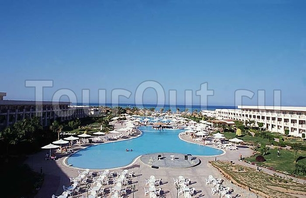 Royal Azur Resort