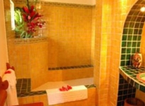 Colonial Suites