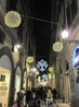 Вечерняя Флоренция, украшенная к рождественским праздникам.