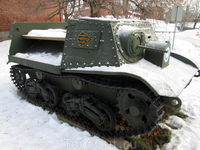 Хямеэнлинна. Советский артиллерийский тягач Т-20 "Комсомолец"