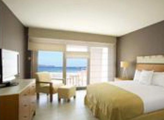 Doubletree Guest Suites Paracas