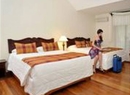 Фото Hotel El Rodeo Country Inn