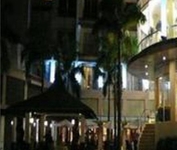 Avenue Plaza Hotel