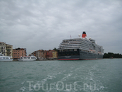 Венеция...круизный лайнер Королева Виктория
