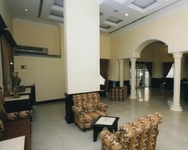 Emirates Plaza
