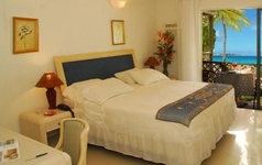 Coco Plum Beach Hotel