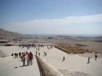 Вид с храма Хатшепсут