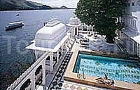 Фото отеля Taj Lake Palace