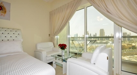 Wider View - Burj Al Nujoom Studio