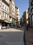 Улица Vaci, где находится сосредоточие бутиков и магазинов