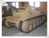 PzKpfw II (Panzerkampfwagen II, также известен как SdKfz 121) - лёгкий немецкий танк времён Второй мировой войны.
Разработан в 1937 году. В различных ...