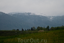 По пути к Плитвицким озёрам. Фото сделано из автобуса.