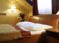 Cloister Inn
