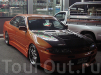 насмотревшись на их авто-тюнинг, мы даже нашли в северной части Паттайи несколько магазинов и тюнинг-салонов :)) насмотревшись на их авто-тюнинг, мы даже нашли в северной части Паттайи несколько магазинов и тюнинг-салонов :))