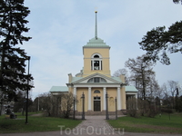 Православная церковь св.Николая, находится в парке &quotИсопуйсто&quot в самом центре Котки