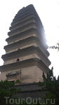 Малая пагода диких гусей- памятник китайской архитектуры, выполненный из кирпича в эпоху династии Тан