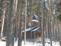 церковь в лесу