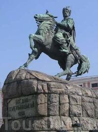 Памятник Богдану Хмельницкому 