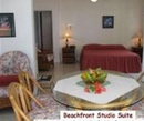 Фото Sunhaven Beach Bungalows