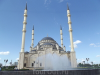 "Сердце Чечни" - мечеть.