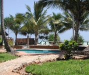 La Villa Beach Resort