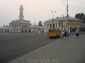 Сусанинская площадь.