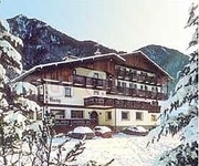 Mary Hotel
