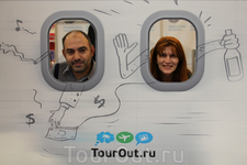 Фотосессия в весёлом самолёте TourOut.ru