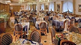 Hotel Tressane